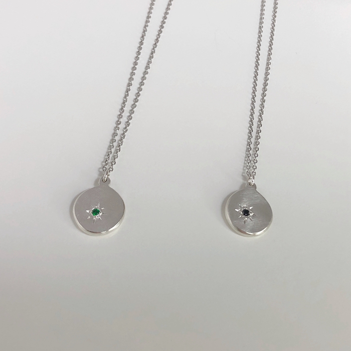 Star setting pendant
